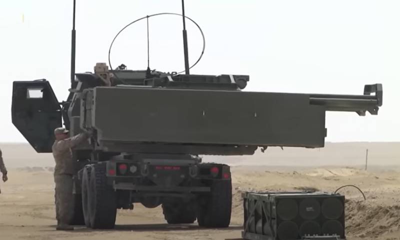 Глава генштаба США: На данный момент HIMARS не уничтожались русскими, и я в этой связи стучу по дереву