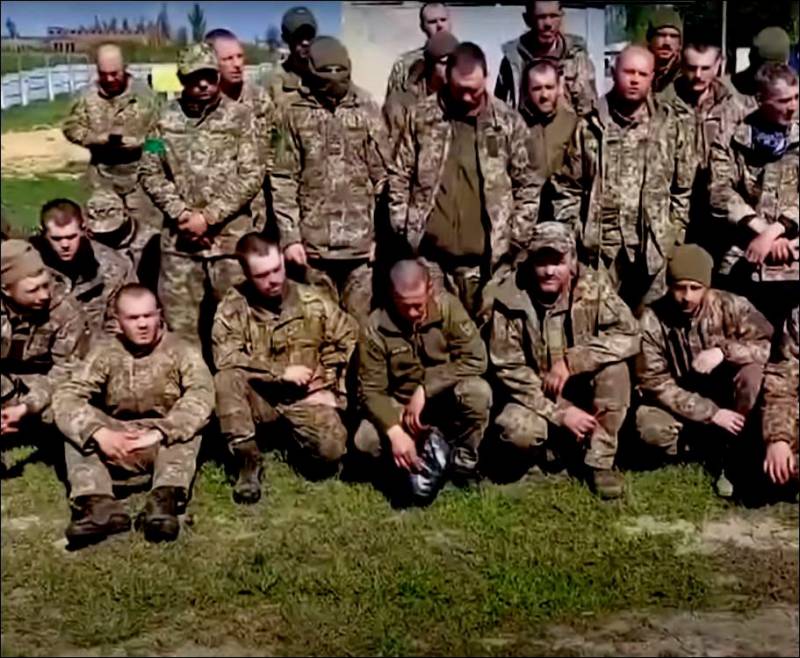 На пляжах и даже в церкви: Британская пресса написала о массовой раздаче повесток в армию на Украине