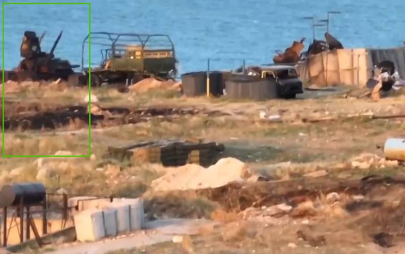 В снятое украинскими военными на Змеином видео попали разбитые российские ЗРК «Тор-М2» и «Панцирь-С1»