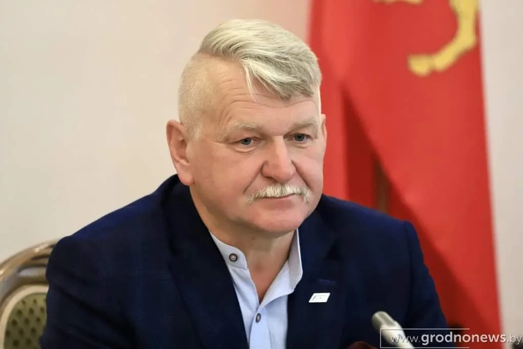 Юрий Подоляка — Польский политик впервые публично отправил помощь армии России